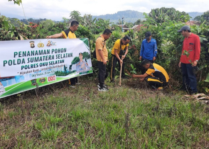 Polsek Kisam Tinggi Tanam Pohon, Wujud Nyata Kepedulian Polri terhadap Kelestarian Lingkungan⁹