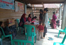 Warga Sukabanjar Serbu Posyandu, Pelayanan Gratis Bikin Mereka Antre Panjang