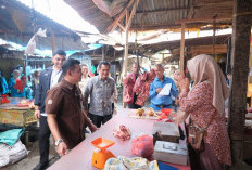 Satgas Saber Pangan Sumsel Sidak ke Pasar Saka Selabung, Pastikan Harga Stabil dan Pangan Aman Jelang Ramadan