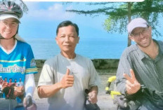 Wisatawan Asal Italia Kunjungi Kawasan Danau Ranau