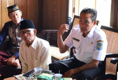 Dinas Pariwisata Salurkan Dana Operasional Pengurus Dewan Pembina Adat Kecamatan