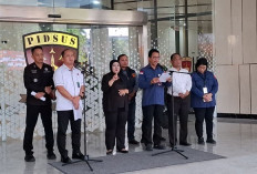 Kejagung Tetapkan Nadiem Makarim Tersangka Kasus Korupsi Chromebook Rp1,98 Triliun