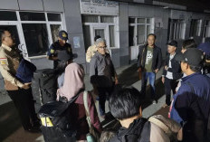 Kemlu RI Pulangkan WNI dari Iran di Tengah Hujan Rudal dan Ketegangan Nuklir