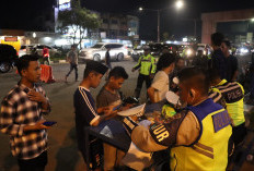 Razia Kendaraan Malam Minggu, Satlantas Polrestabes Palembang Tindak 63 Pelanggar, Sadar Keselamatan Lalu Lint