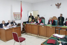 Palsukan Tanda Tangan Camat, Oknum Polisi Dituntut 1 Tahun Penjara