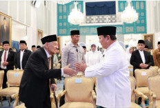 Nuzulul Qur’an di Istana, Prabowo Apresiasi Pesan Damai Quraish Shihab