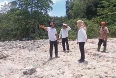 Kepala Dinas Lingkungan Hidup OKU Selatan Cek Kindisi TPA Pelawi 