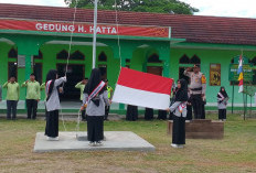 Kapolsek Buay Sandang Aji Larang Siswa Berperilaku Bulliying