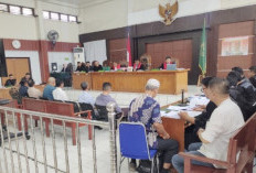 Mantan Bupati Lahat Aswari Rivai Absen Sidang Kasus Korupsi Tambang Batu Bara