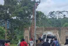 Warga Apresiasi Kerja Keras Petugas PLN Pulihkan Gangguan Listrik 