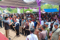 Calon Bupati Abusama SH Lantik Ribuan Tim di Buay Pemaca