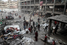 Serangan Israel Hantam Sekolah Tampung Pengungsi Gaza, 20 Orang Tewas