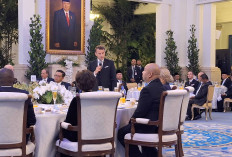 Bikin Terharu, Presiden Emmanuel Macron Ungkap Kisah Cinta Fotografer Prancis dan Penari Bali