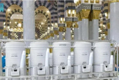 Apakah Boleh Bawa Air Zamzam ke Kabin Pesawat? Simak Aturannya!  Baca artikel detiknews, 