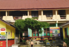Lantai Atas SD 5 dan SD 6 Terbengkalai, Warga Minta Pemerintah Segera Bertindak