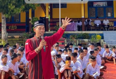 Tingkatkan Keagamaan Siswa, Penyuluh Agama Muaradua Sambangi Siswa MTs