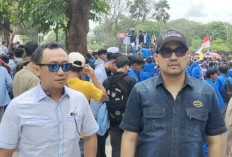 Mahasiswa Demo Damai di DPRD Sumsel, Dosen Turun Lapangan Dampingi