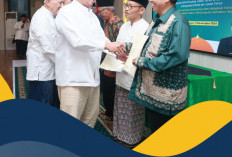 Menteri Nusron Serahkan Sertifikat Tanah Wakaf untuk Pesantren Al Yasmin, Dukung Santri Jadi Entrepreneur