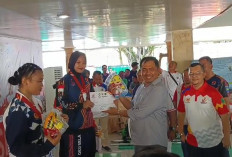 Atlet Angkat Besi Marta Lena Persembahkan Tiga Medali Emas Pertama untuk OKU Selatan di Porprov XV Sumsel