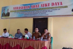 Pemangku Suku Daya Gelar Serasehan