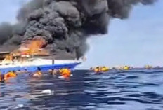 KM Barcelona VA Terbakar di Perairan Talise, Seluruh Penumpang Berhasil Dievakuasi