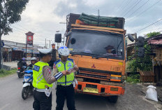 Satlantas Polres OKU Kandangkan 45 Kendaraan Over Kapasitas