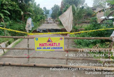 Tanah Longsor di Sipatuhu Bikin Jalan Amblas, Warga dan Pelajar Terpaksa Putar Jauh