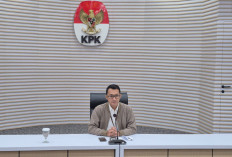 Geledah Rumah Eks Kadis PUPR Sumut, KPK Temukan Rp2,8 Miliar dan Senjata Api