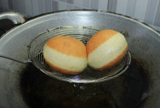 Donat Empuk Modal Irit, Untung Selangit! Cocok Buat Jualan Harian
