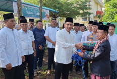 Polres OKU Bagikan 5 Sapi dan 5 Kambing Kurban