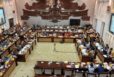 Purbaya Hadiri Rapat Perdana Dengan Komisi XI DPR