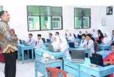 Bupati Oku Selatan Abusama .SH Melakukan Kunjungan Kesekolah SD Negeri 03 Dan SMP Negeri 01 Muaradua