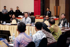 Menteri Nusron Instruksikan Kanwil BPN Sulsel Percepat Sertipikasi Tanah untuk Warga Miskin Ekstrem
