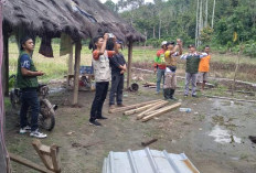 Hujan Badai Hempaskan 3 Unit Saung di Pantai Bidadari