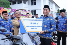 Desa Karang Agung Raih Hadiah Motor