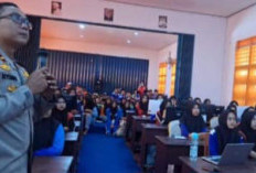 Masuk Sekolah, Kapolsek BSA Sampaikan Bahaya Kenakalan Remaja ke Siswa