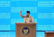 Presiden: Kalau tidak suka dengan Prabowo, silakan bertarung di 2029