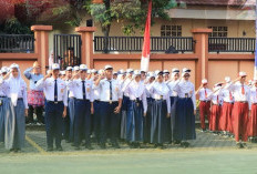 42 Ribu Siswa SD-SMP di Palembang Dapat Seragam Gratis