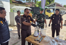 Kejari OKU Selatan Musnahkan Barang Bukti 173 Gram Sabu dan 1.255 Ekstasi dari 39 Perkara Pidana