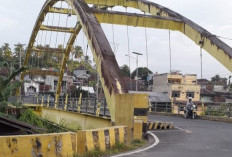 Sabtu 13 Juli 2024 Jembatan Kuning Muaradua Ditutup