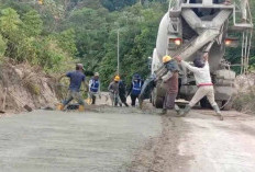 Bukti Nyata! Sebelum Terpilih Jadi Bupati, Abusama-Misnadi Sudah Penuhi Janji Politik Perbaiki Jalan Tebing Me