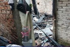 ODGJ Diduga Bakar Rumah Orang Tuanya di Baturaja, Warga Sempat Panik