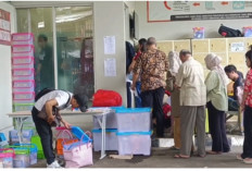 Jelang Ramadan, Keluarga Jenguk Tahanan Kasus Korupsi di Rutan KPK