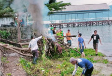 Pemerintah Kecamatan Banding Agung Rutin Bersihkan Sampah Demi Wisata Nyaman