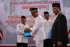 Bupati OKU Selatan Serahkan Remisi Kemerdekaan ke Narapidana