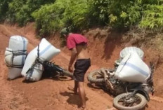 Jalan Rusak Parah di Sinar Baru Bikin Warga Tertahan, Hasil Bumi Sulit Keluar!