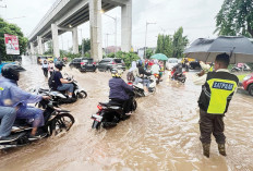Dampak Hujan Deras, Palembang Terendam