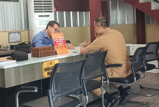 Viral! Pegawai Honorer PUPR Palembang Dikeroyok Rekan Sendiri di Area Parkir Kantor