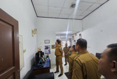 Bupati OKU Selatan Sidak Kantor Kecamatan Muaradua, Tekankan Disiplin ASN dan Pelayanan Prima