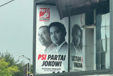 PSI Pasang Baliho Jokowi, PDIP Pertanyakan Hal Itu